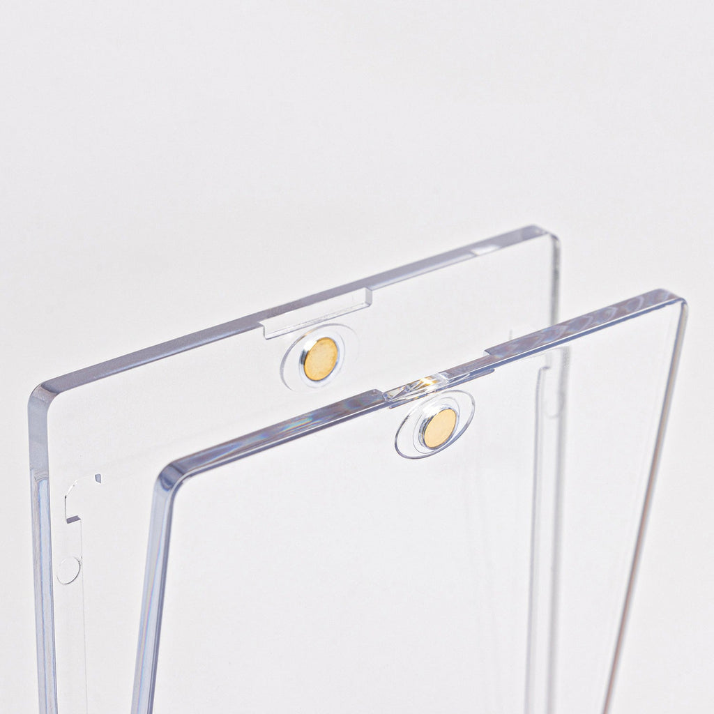 75 pt Magnetic Card Holder